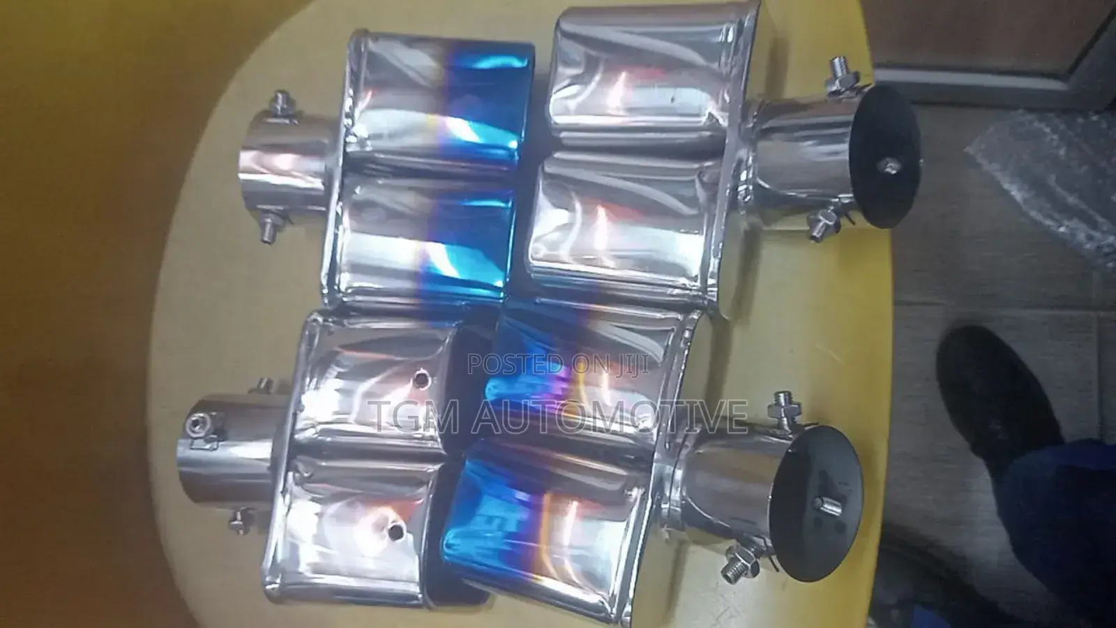 Double Pipe Exhaust Muffler Tip