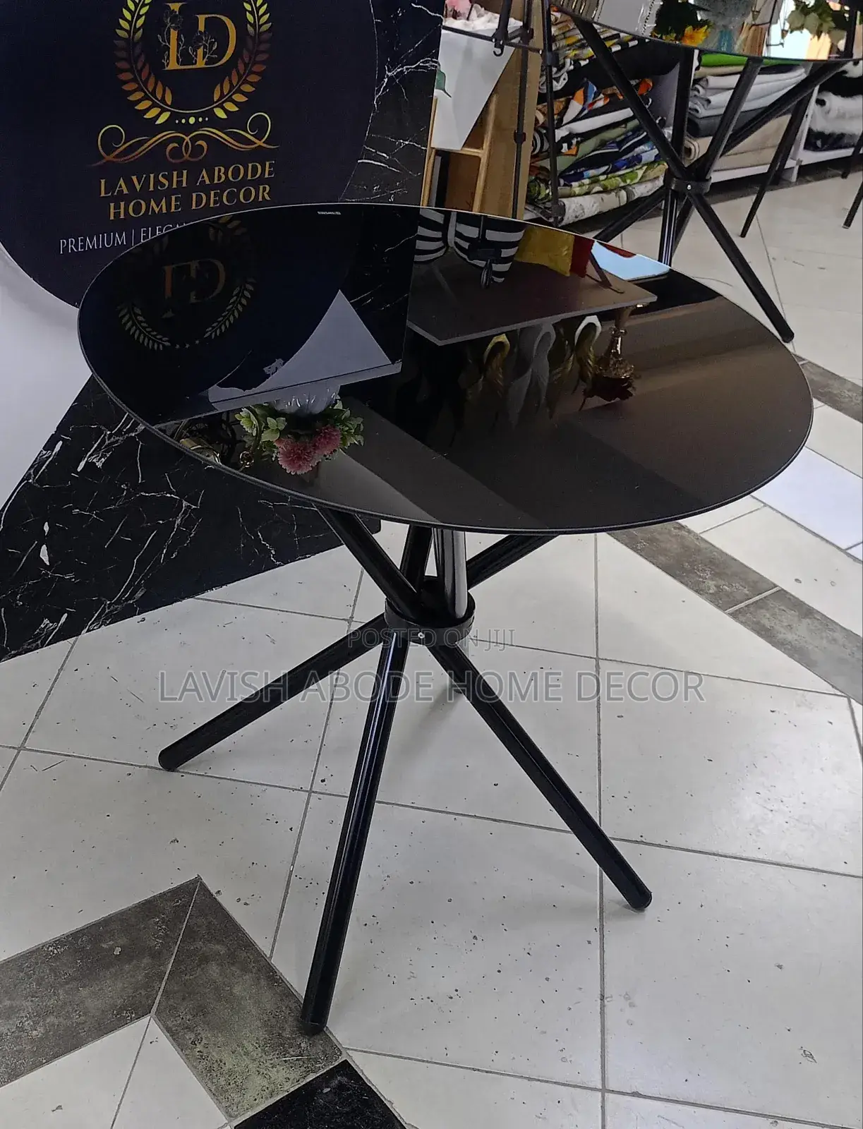 Tempered Glass Round Dining Table - Black