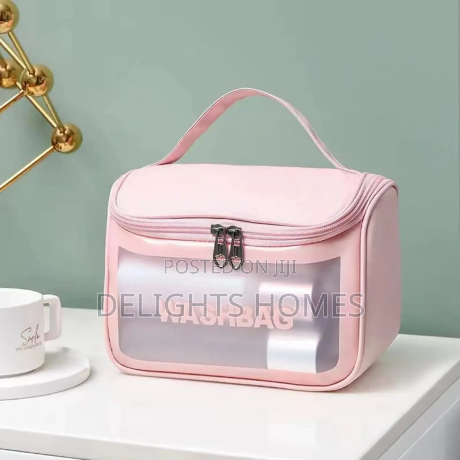Waterproof Cosmetic/ Toiletry Portable /Wash Bag
