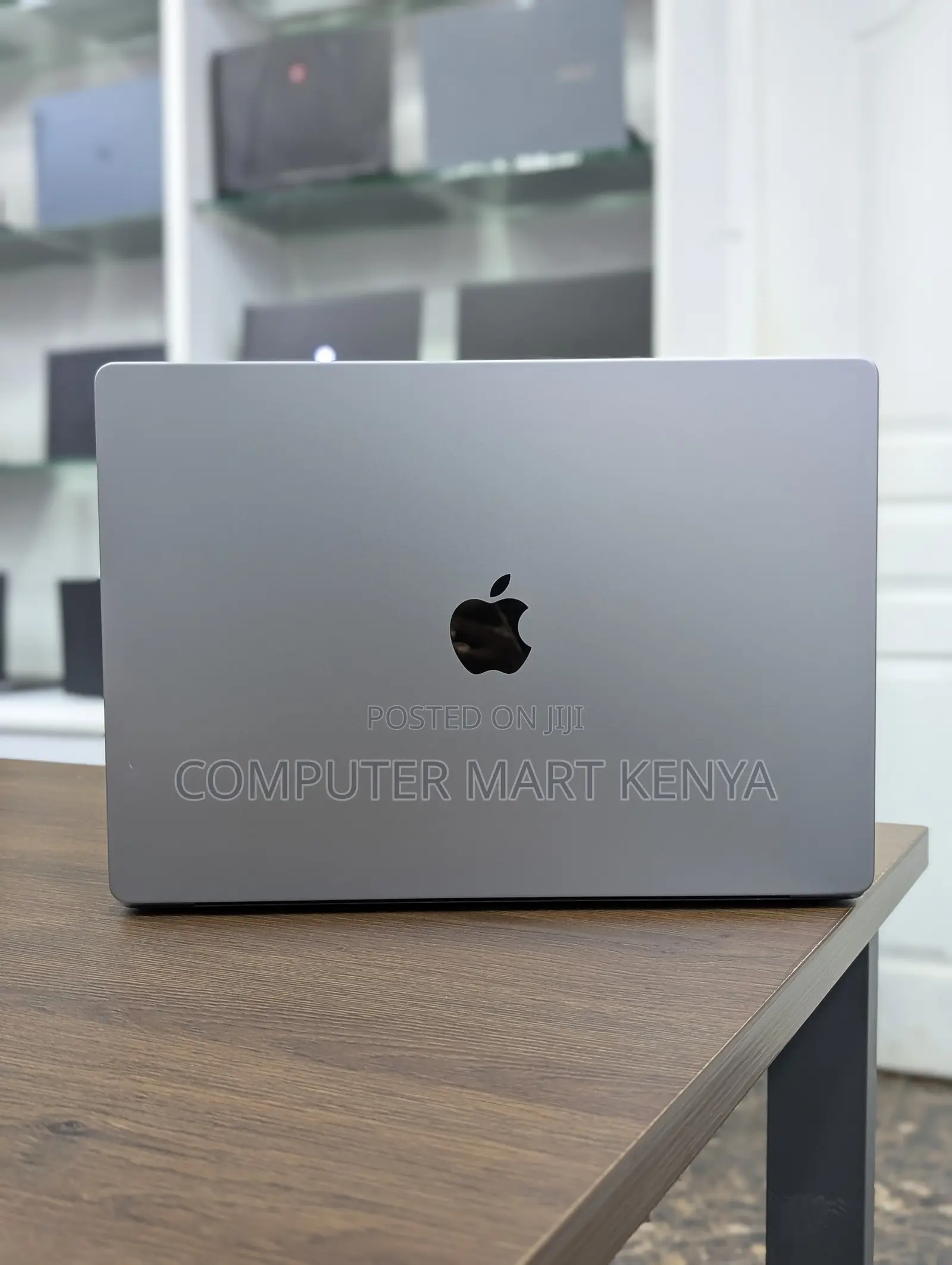 Laptop Apple MacBook Pro 2023 M2 Max 16-Inch 36GB SSD 1T