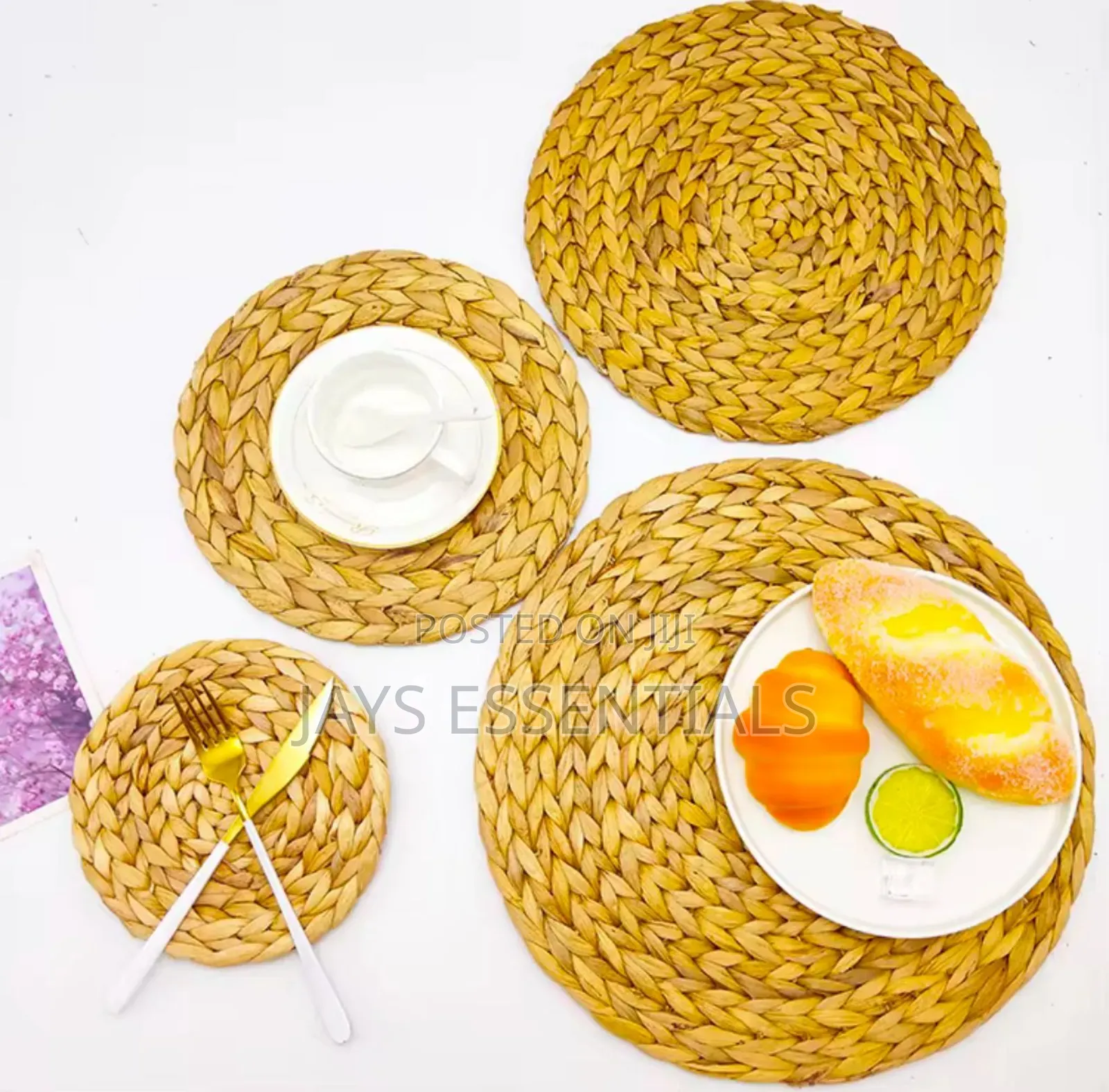 6pc Round Hand Straw Table Mats