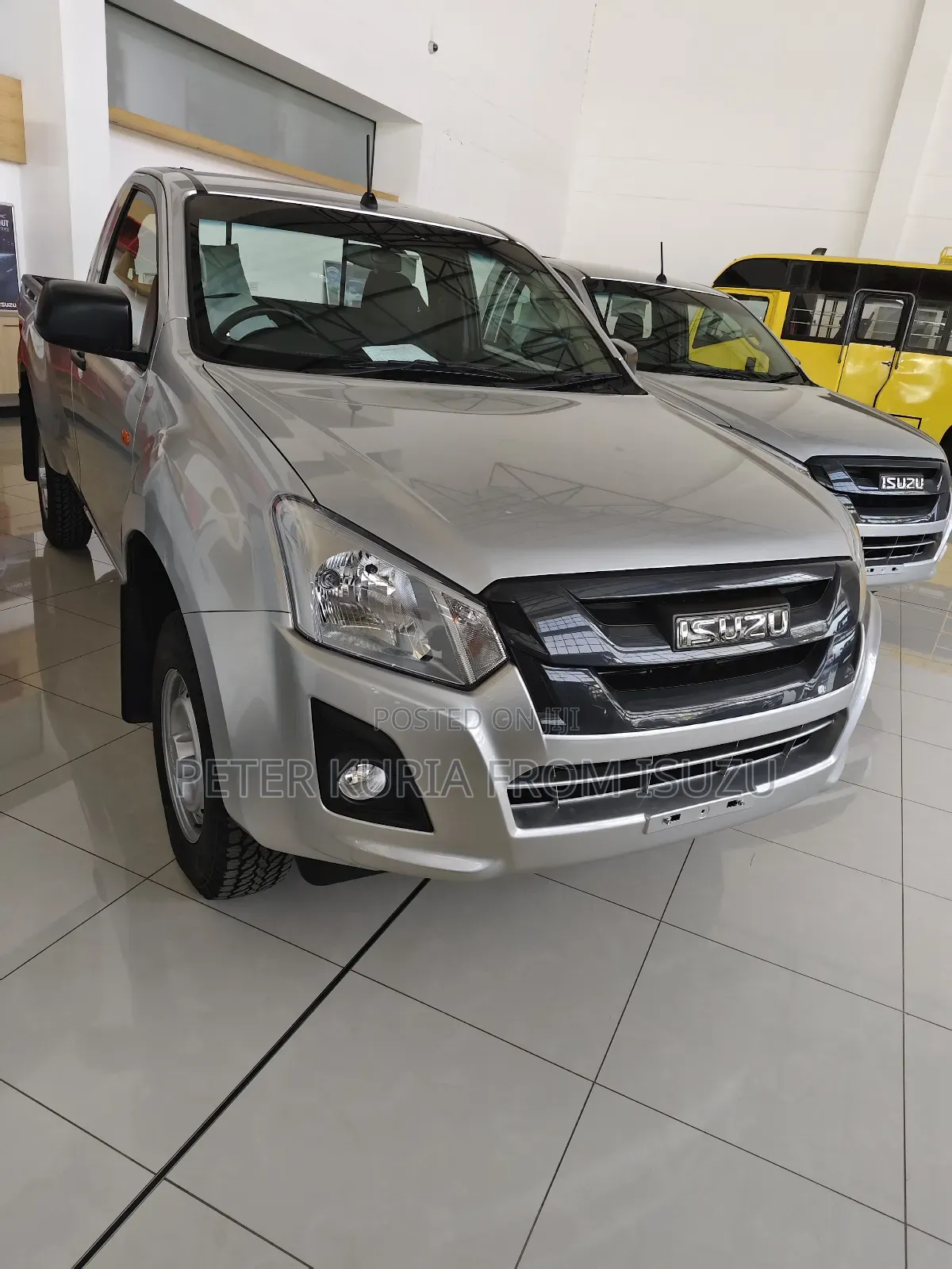 New Isuzu D-MAX 2025 Silver