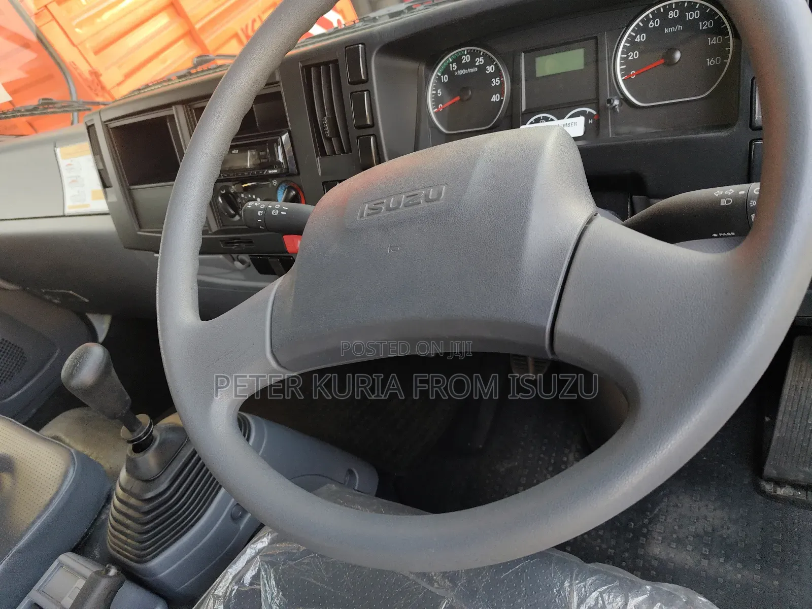 New Isuzu D-MAX 2025 Silver