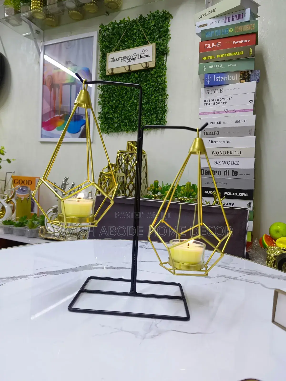 Weigh Balance Candle Holder - Black Gold