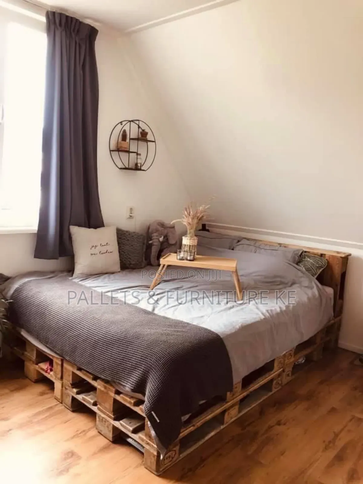 Pallet Haven /Stylish Bed