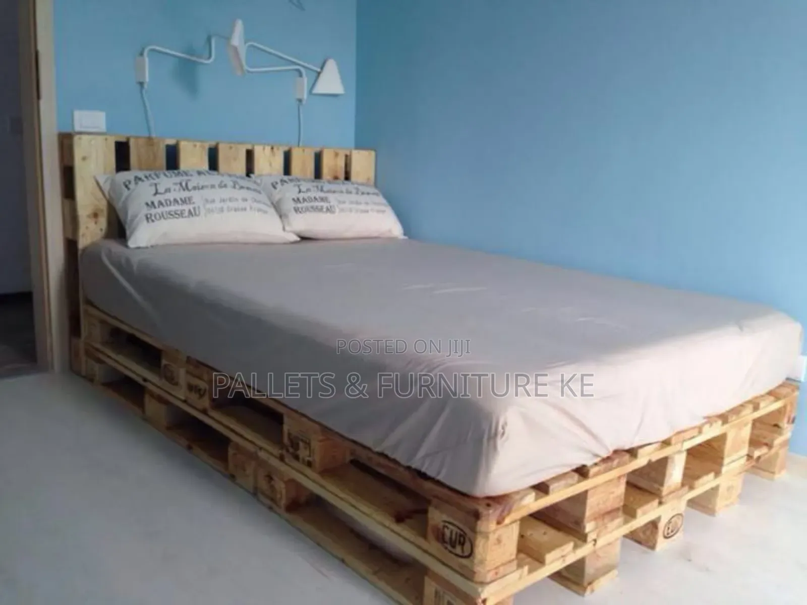 Urban Pallet Bed/Frame Bed