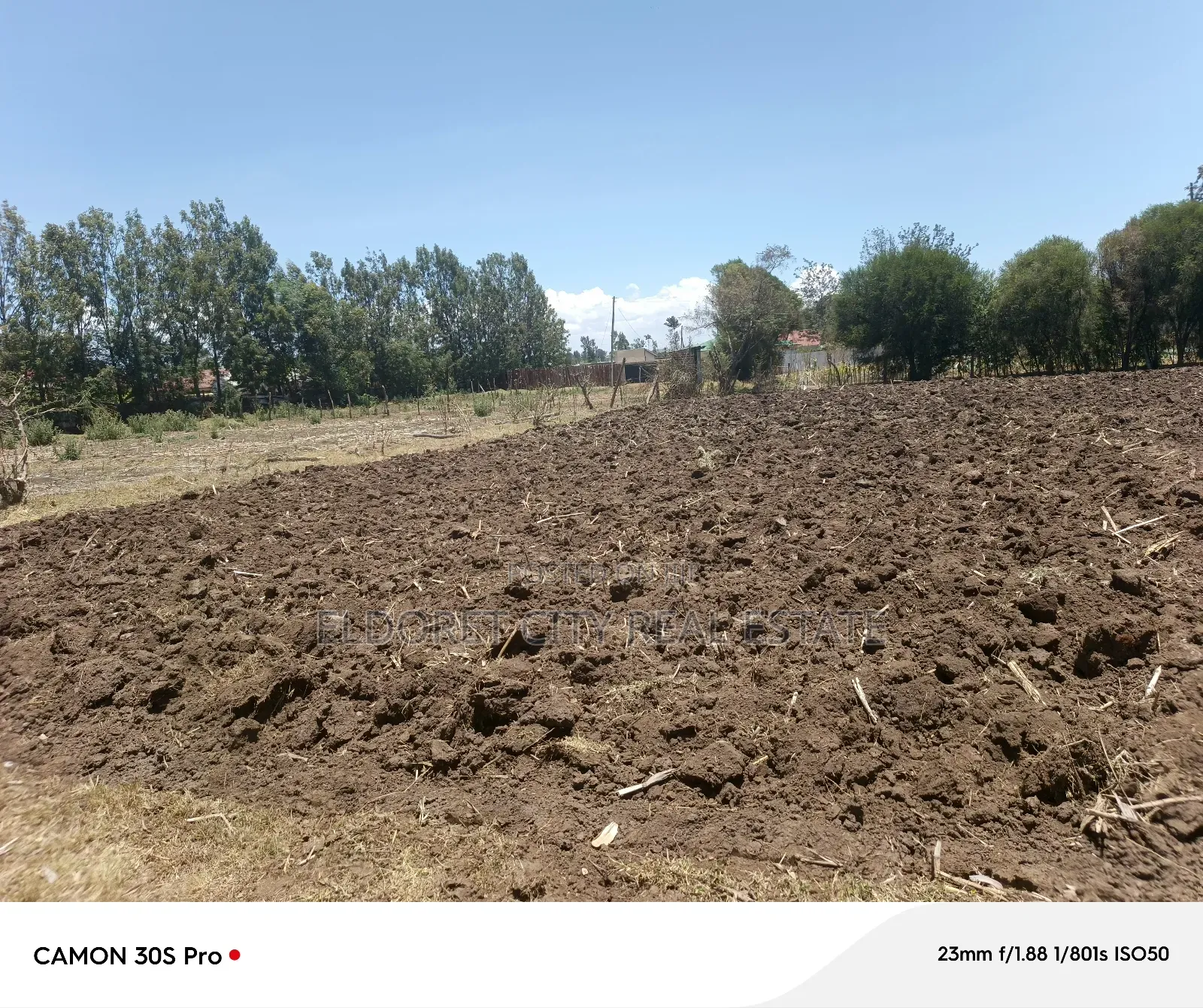 1/8 Plot Kimumu Ideal for Rental