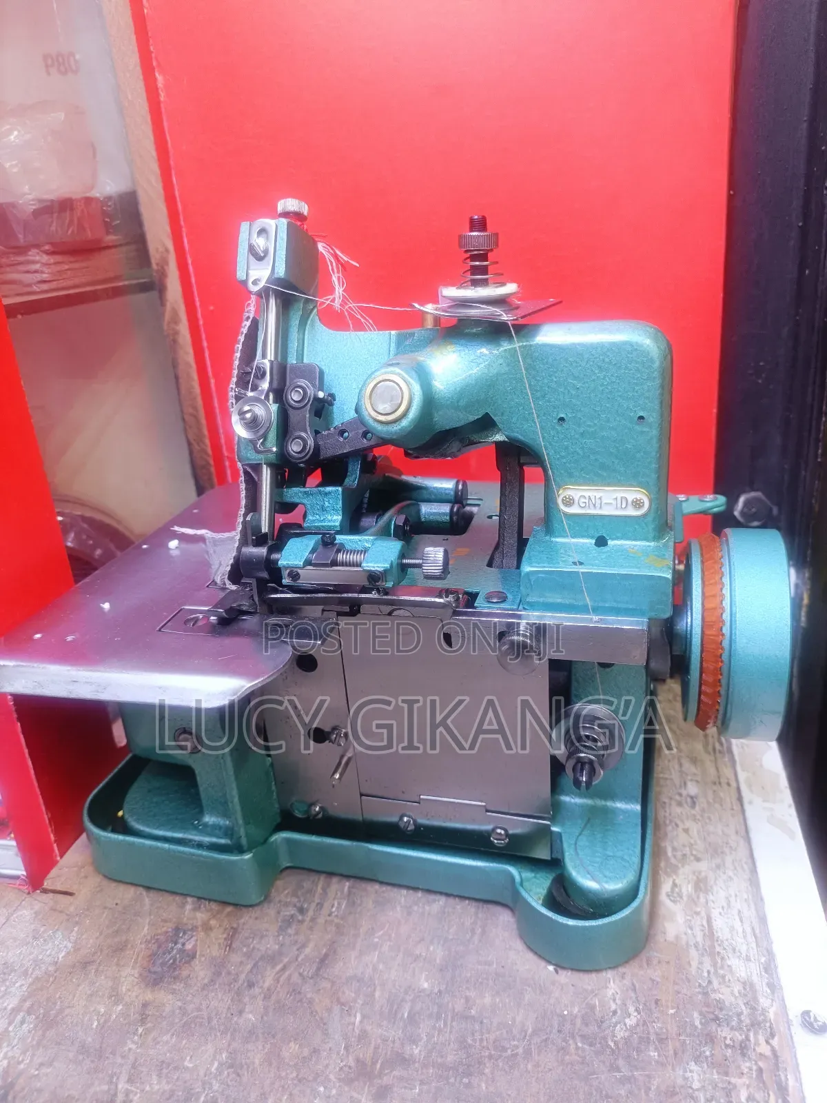 Overlock Sewing Machine