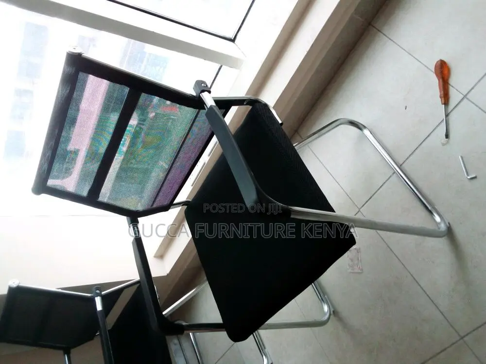 Office Chairs:Office Mid-Back Conference Official Style Seat