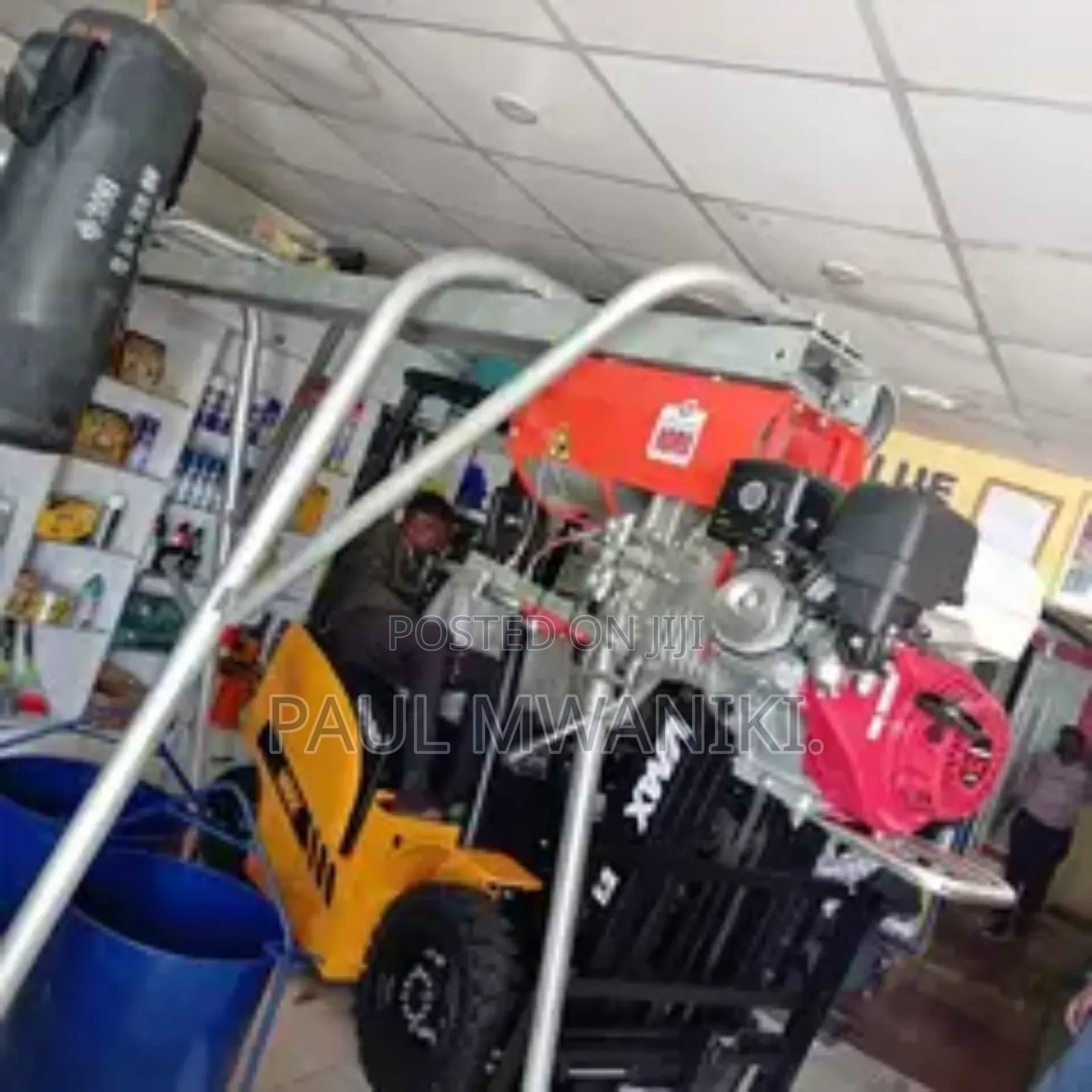 Construction Hoist Machine 1 Tonne / Iori Italy