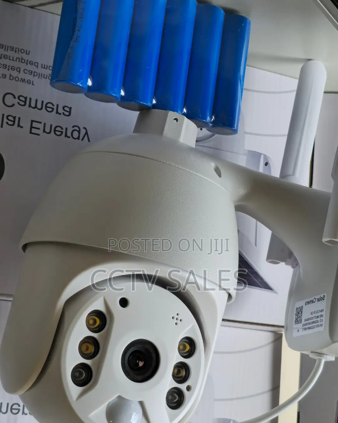 Outdoor Solar Powered Wireless Camera With Smart Light*