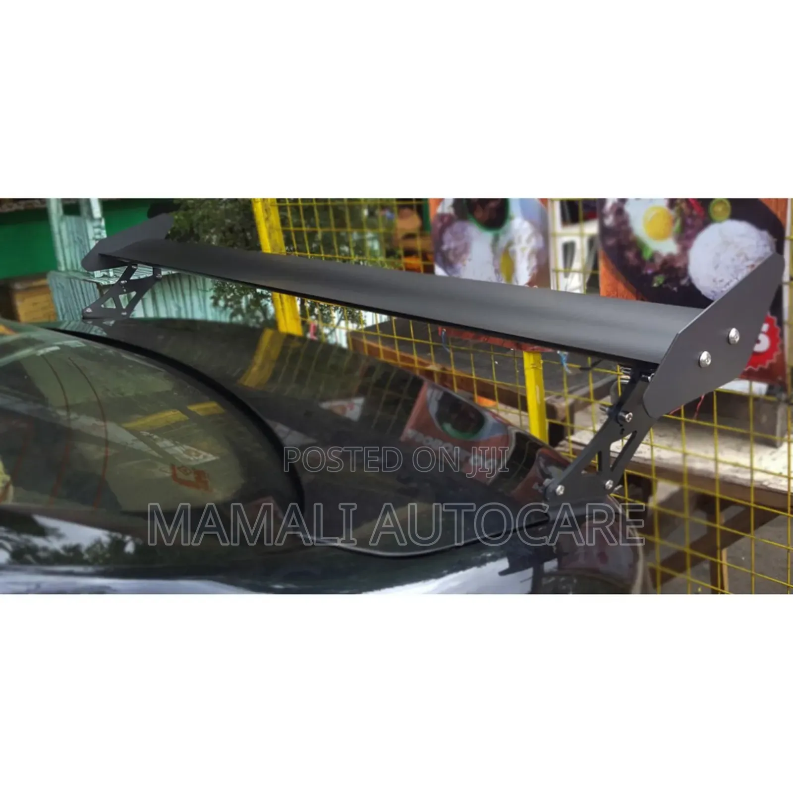Vehicle Single Blade Aluminum Spoiler