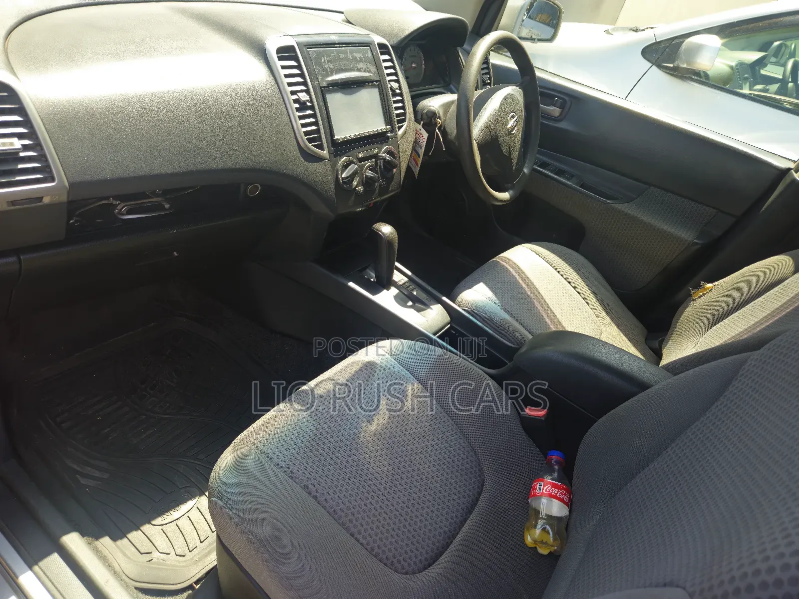 Nissan Wingroad 2014 Silver