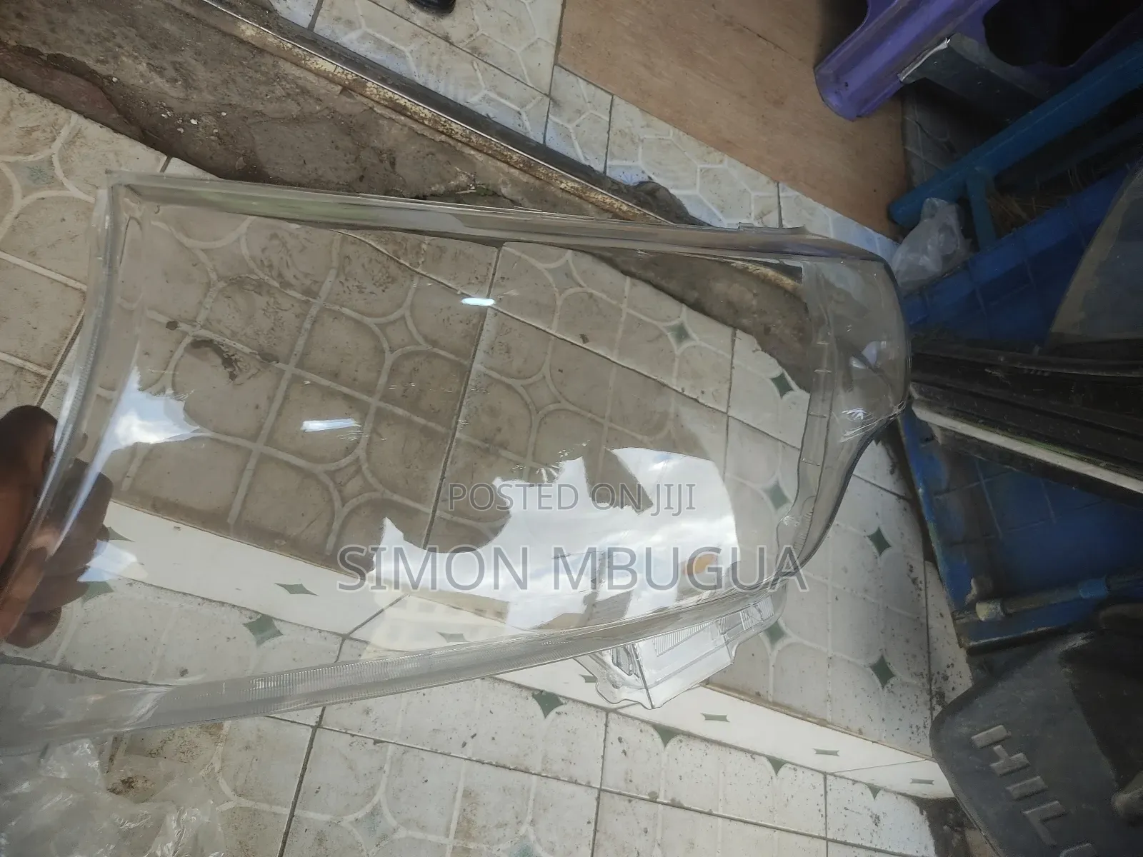 Toyota Land Cruiser V8 Land Cruiser 200 Series Lens