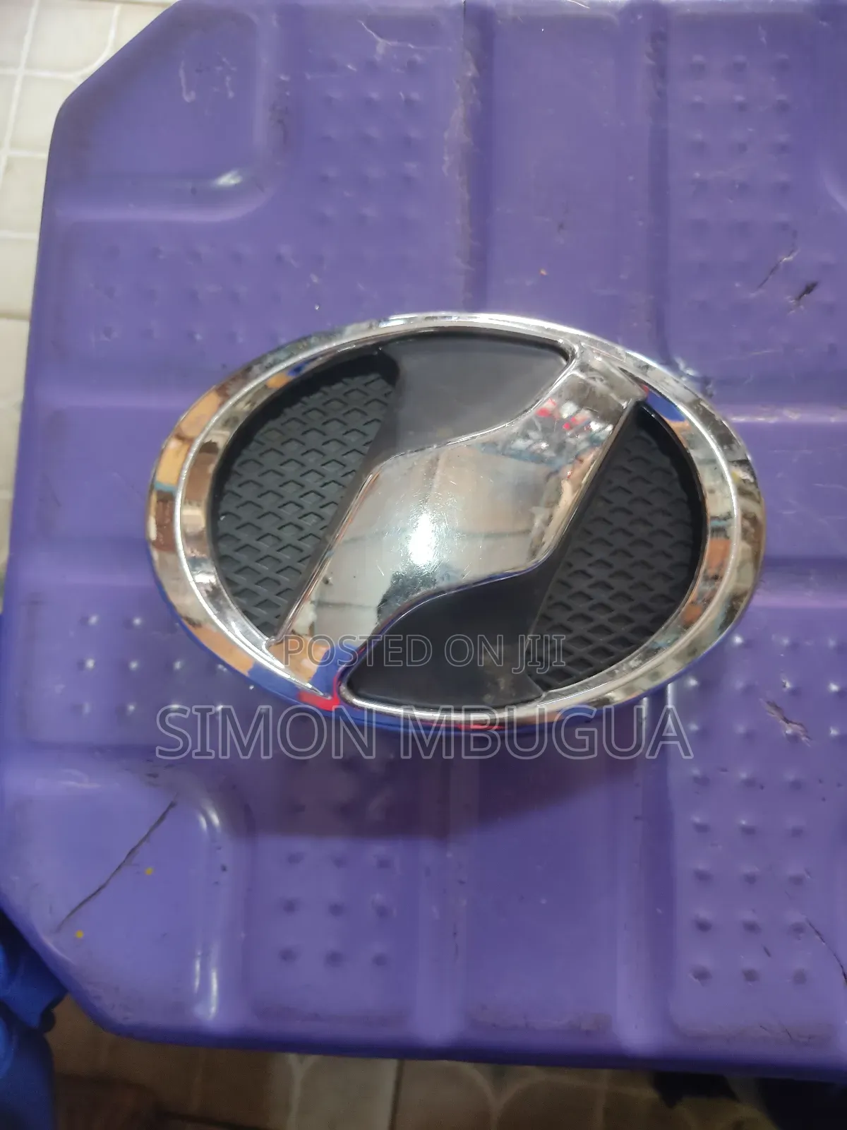 Toyota Vitz 2012 /Wish 2012 Front Logo/Emblem