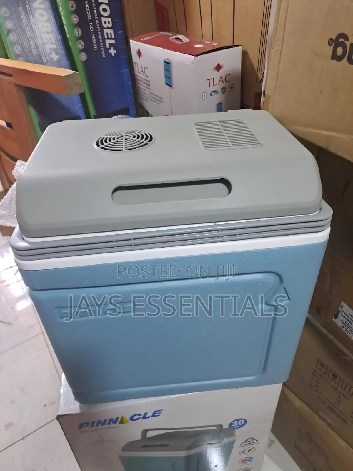 30 Litres Electric Rechargable Cooler Box