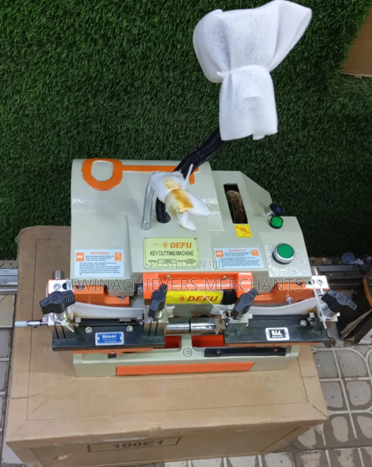 Key Cutting Machine/Defu (100e1)Key Cutting Machine