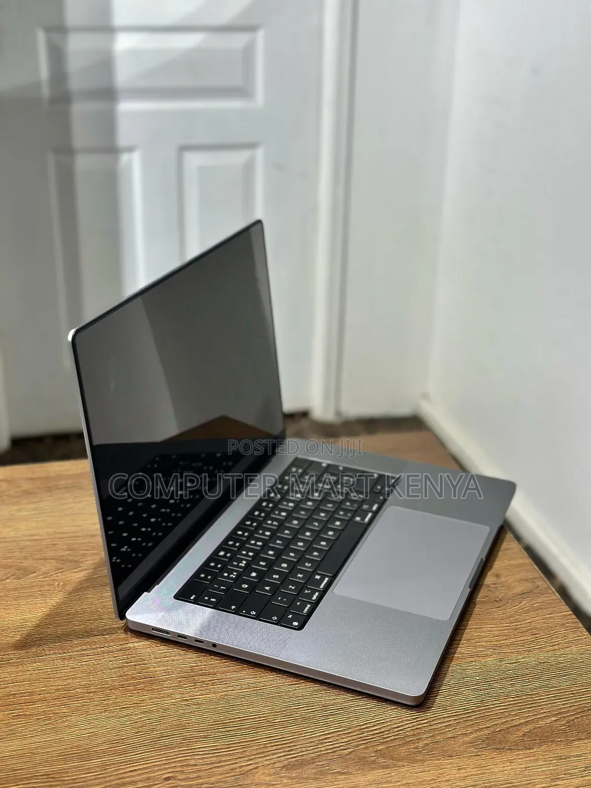 Laptop Apple MacBook Pro 32GB Apple M2 Ultra SSD 1T