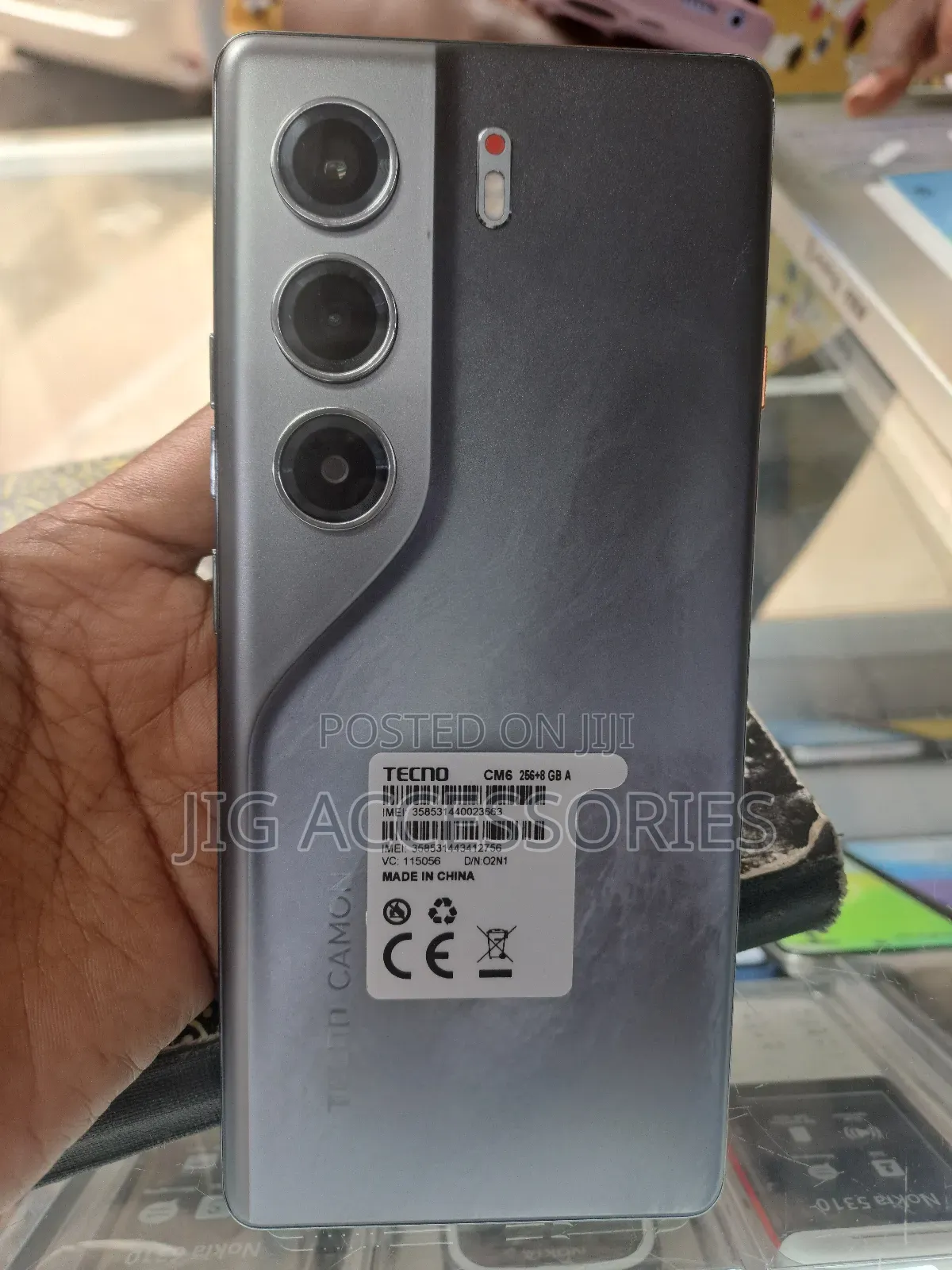 New Tecno Camon 40 Pro 4G 256 GB Silver
