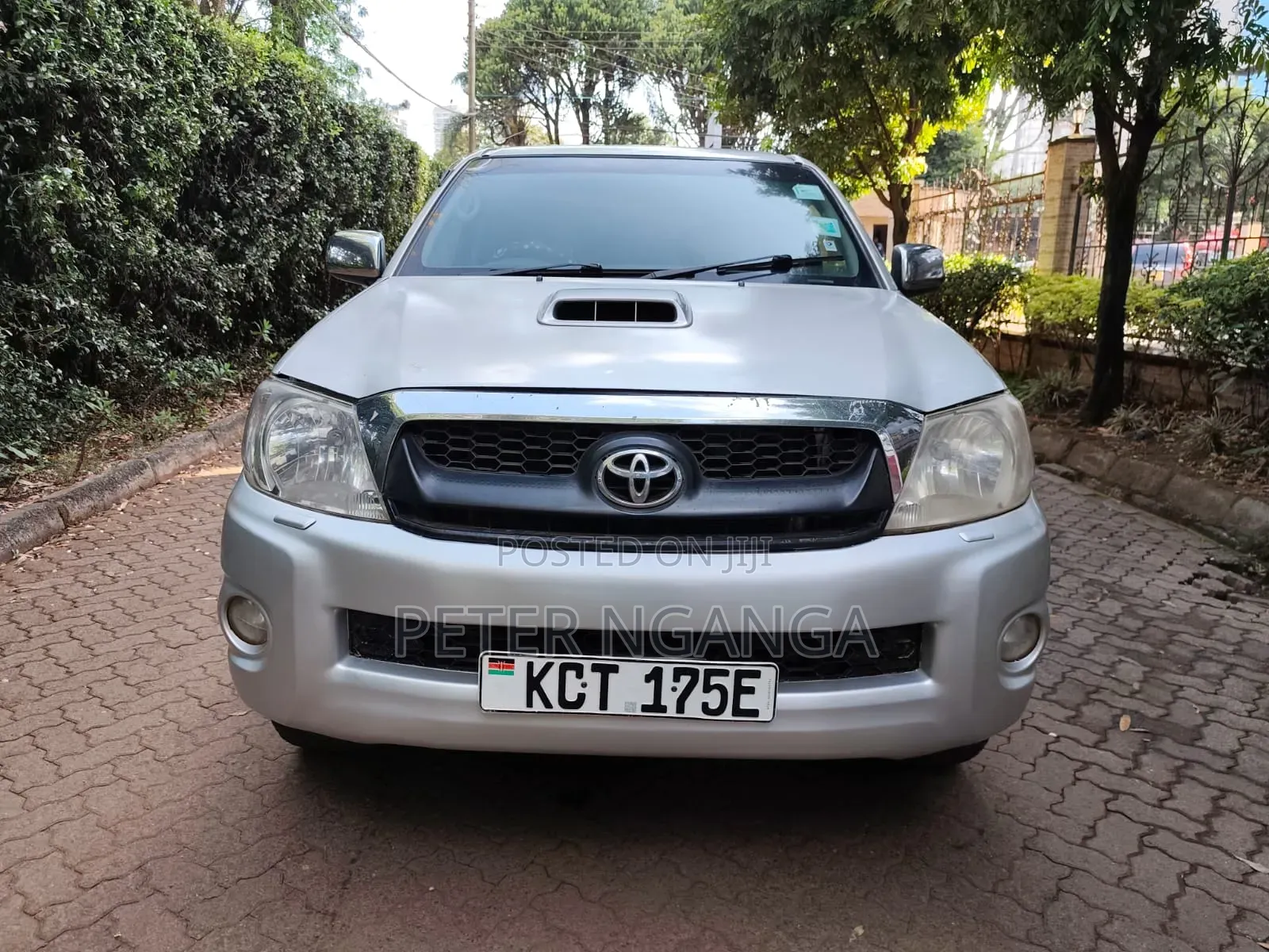 Toyota Hilux 3.0 D-4D 4x4 2012 Silver