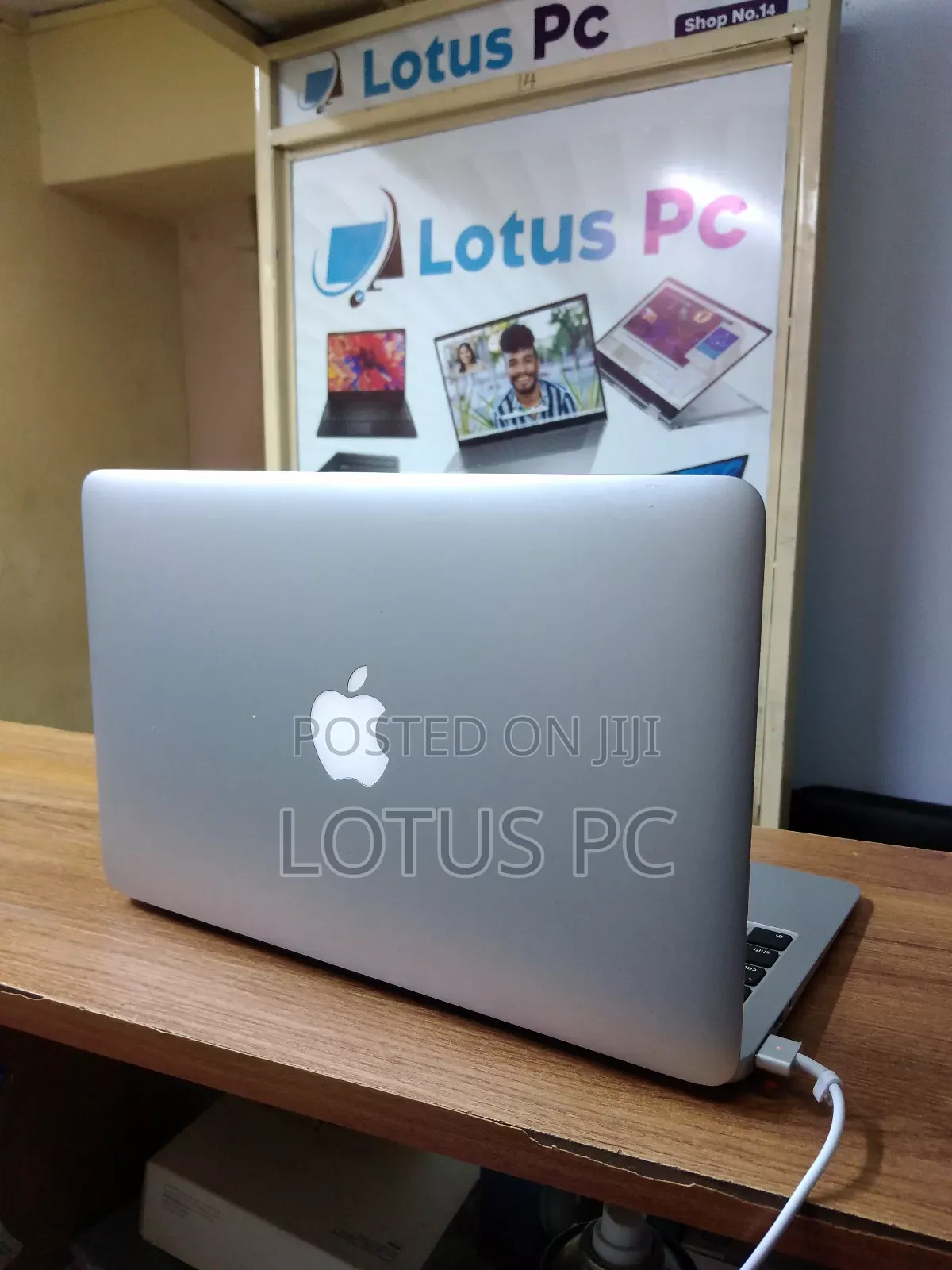 Laptop Apple MacBook 2015 4GB Intel Core i5 SSD 128GB