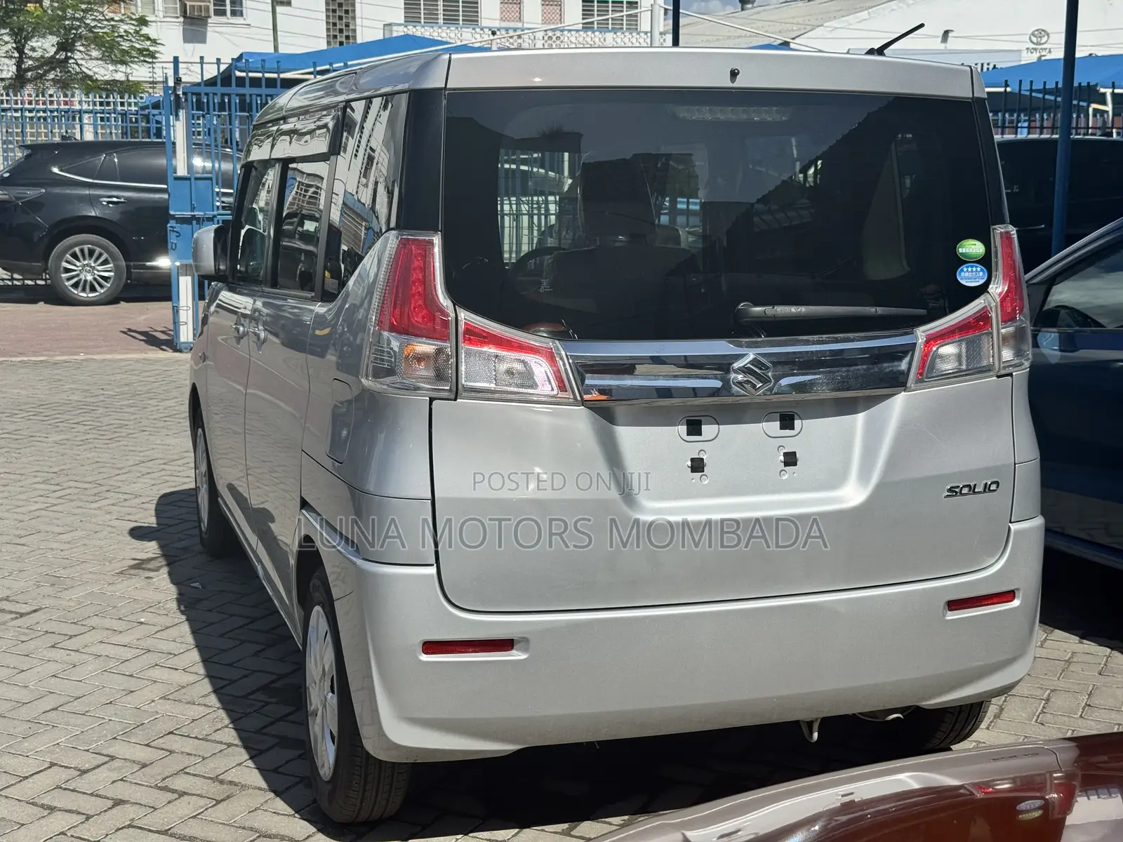 Suzuki Solio 2018 Silver
