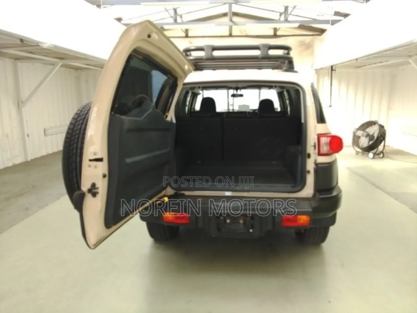 Toyota FJ Cruiser 2018 Beige