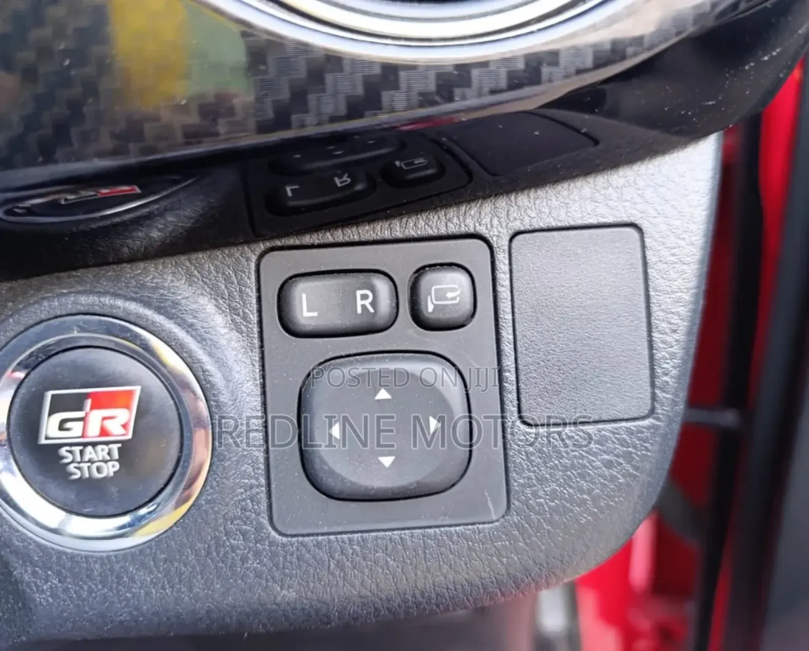 Toyota Vitz 1.5 FWD Hybrid 5dr 2018 Red