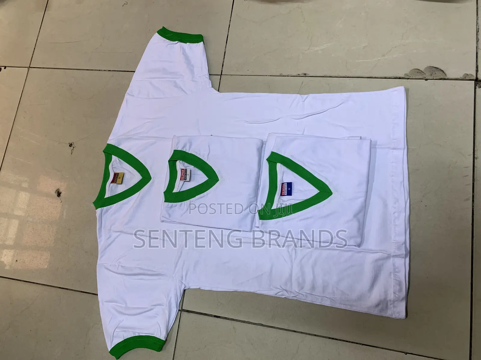 Customized V Neck Tshirts