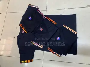 Customized V Neck Tshirts