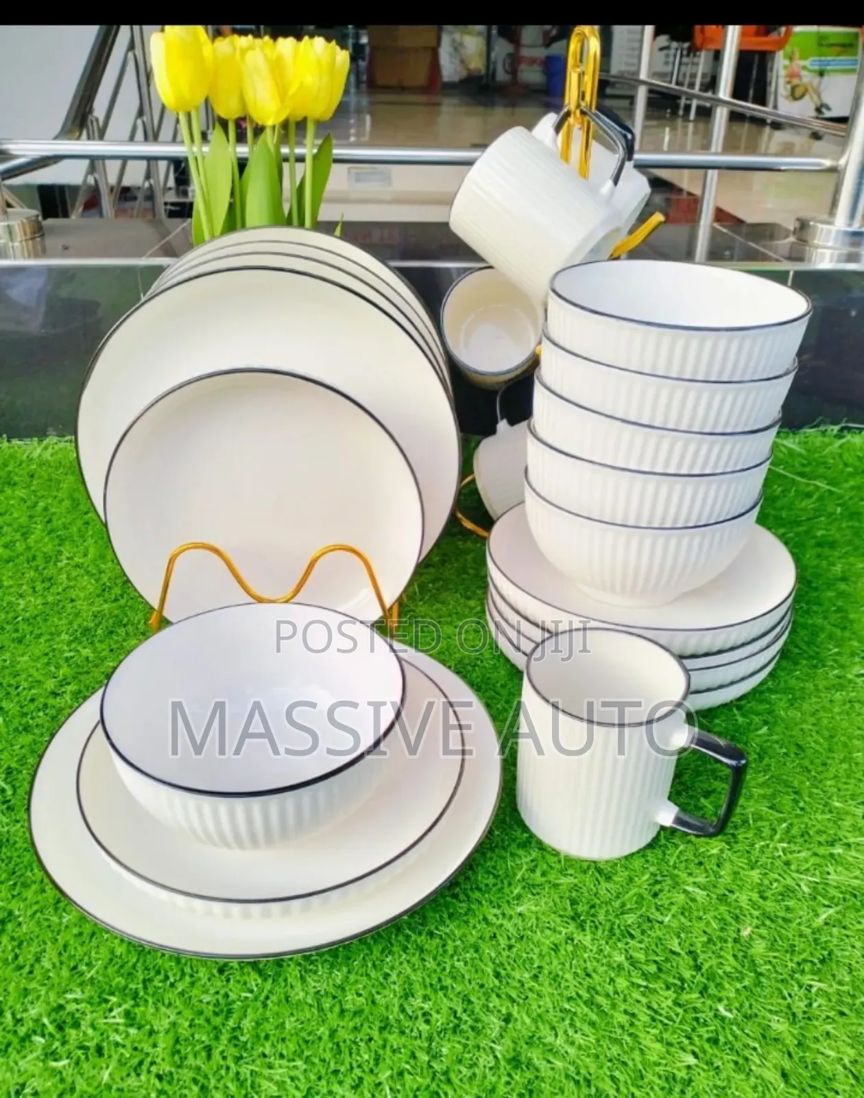 Buy Luxurious New Dinner Set/ Dinner Set