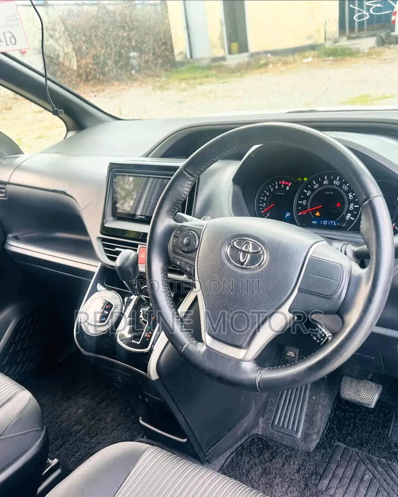 Toyota Voxy 2018 White