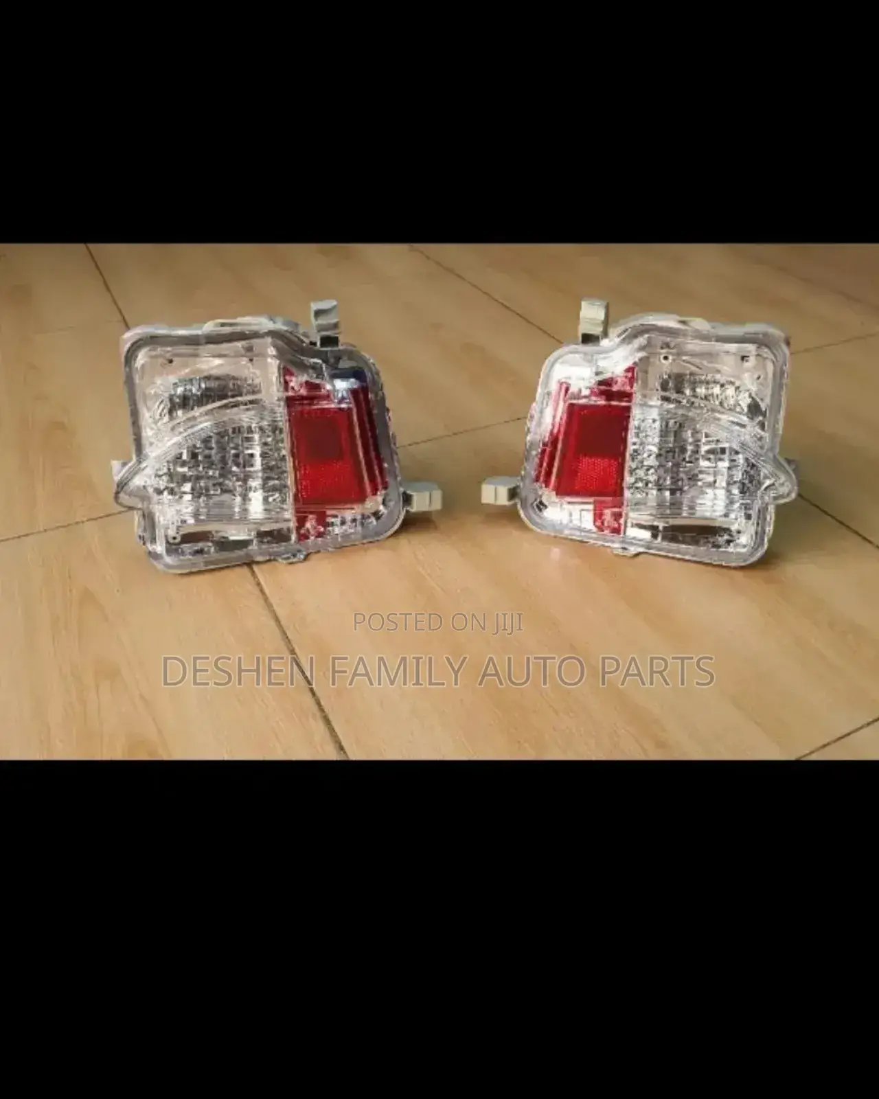 Toyota Ist Rear Reflector