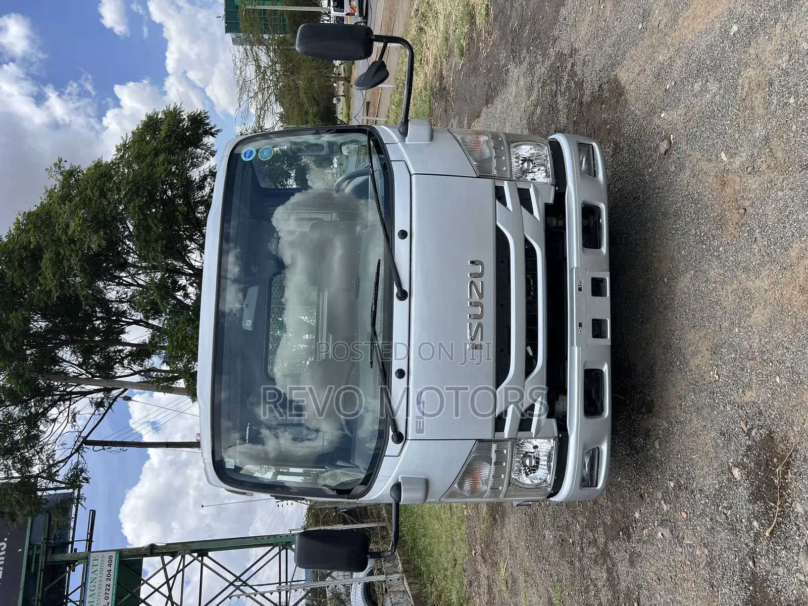 2019 Isuzu NMR 88