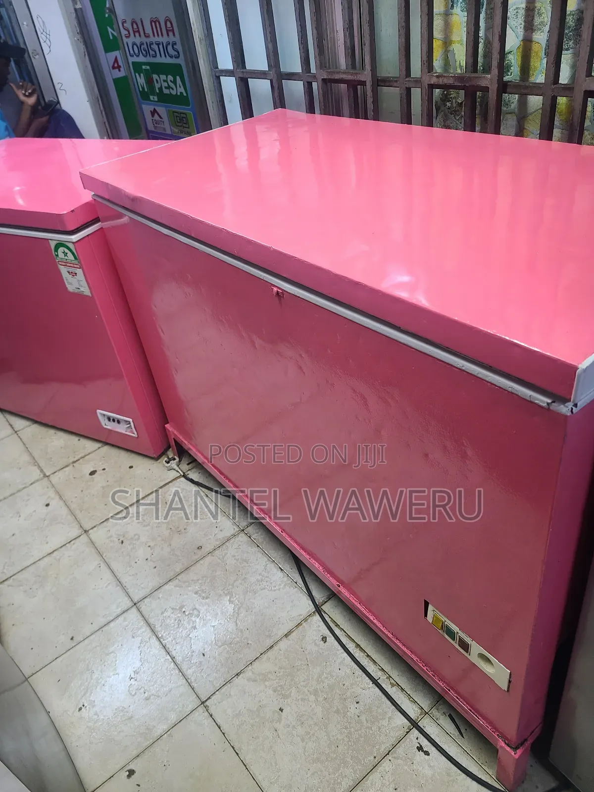 Xuk 450litres Chest Freezer/ Deep Rt 400