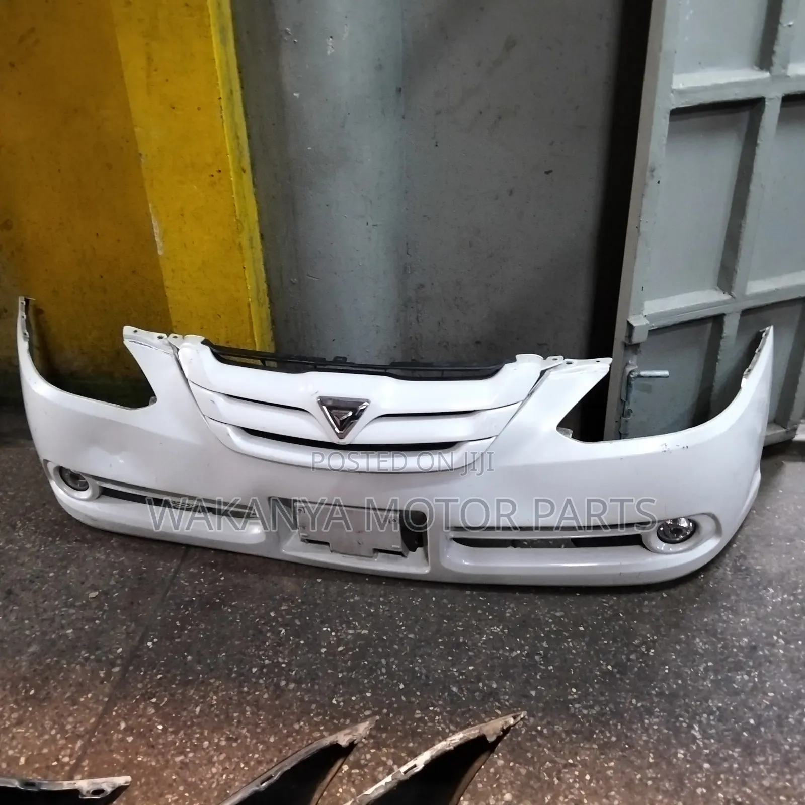 Toyota Caldina Chopper Front Bumper Complete, 2005/06/07/08