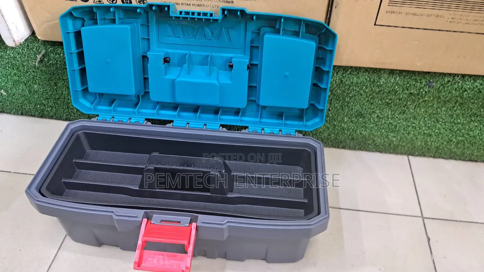 Total Tpbx0141 14 Inch Tool Box - Plastic Lock