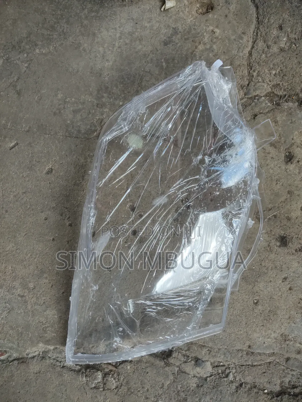 Toyota Noah 2012 Headlight Lens