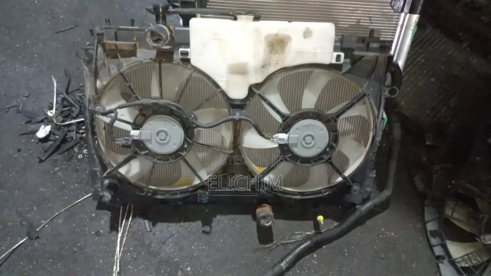 Toyota Noah New Model Hybrid Radiator