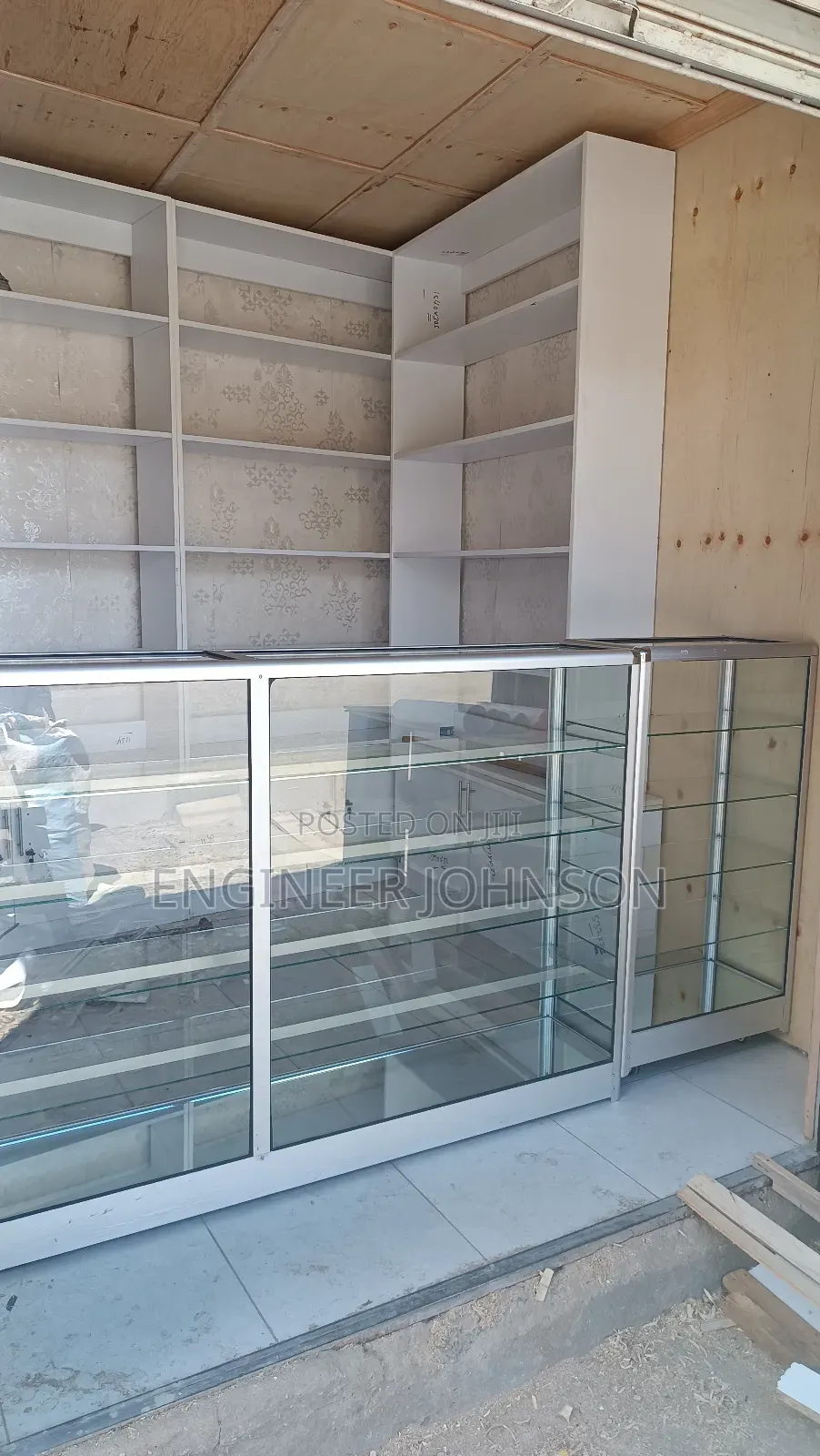 Glass Counter