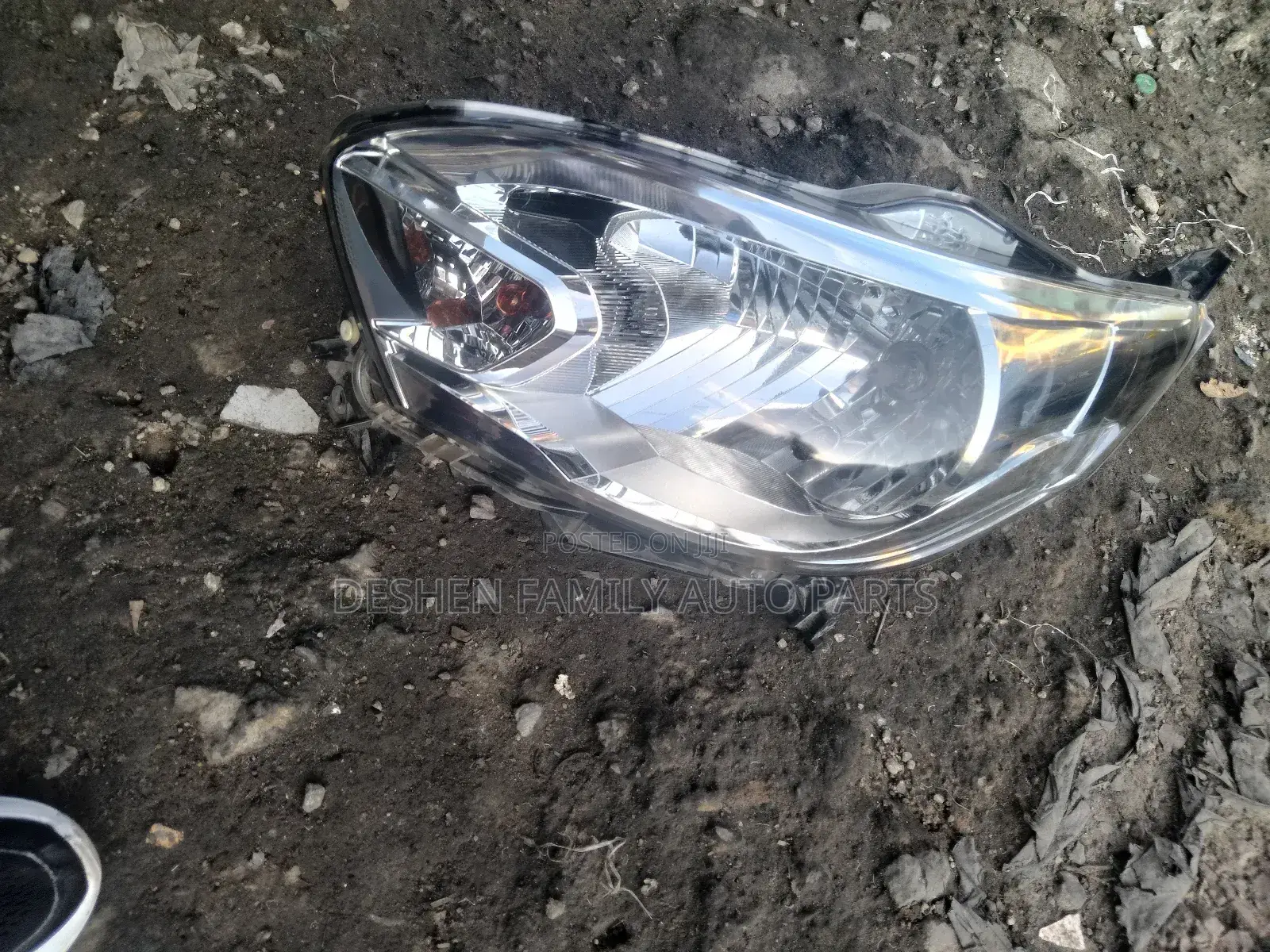 Nissan Days Headlight /Headlamp