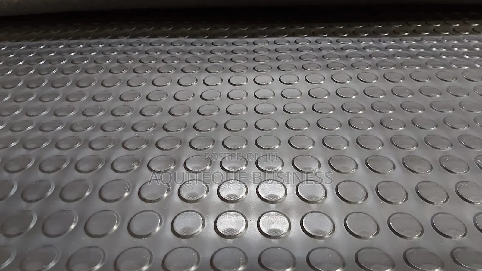 Rubber Coin Mat 4mm. 1mx10m