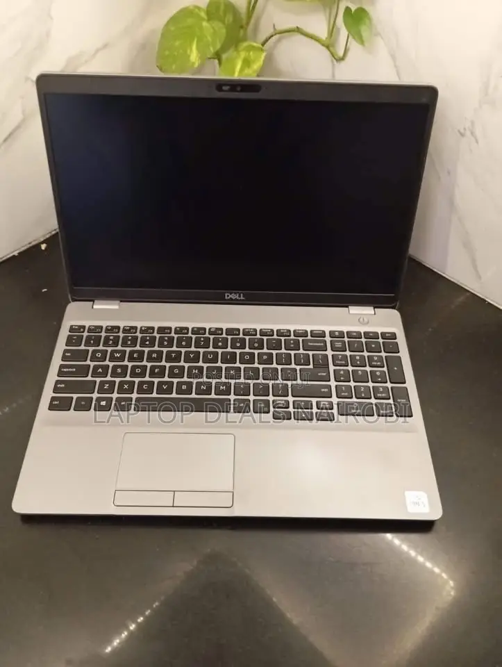Laptop Dell Latitude 5510 16GB Intel Core I5 SSD 256GB