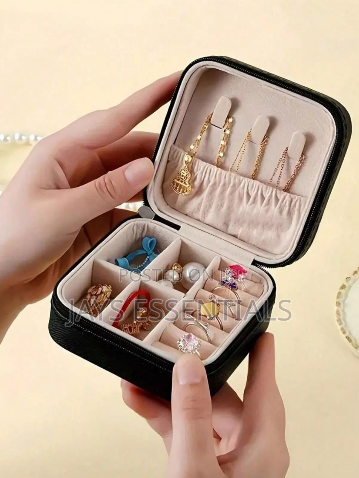 Portable Jewelry Organizers