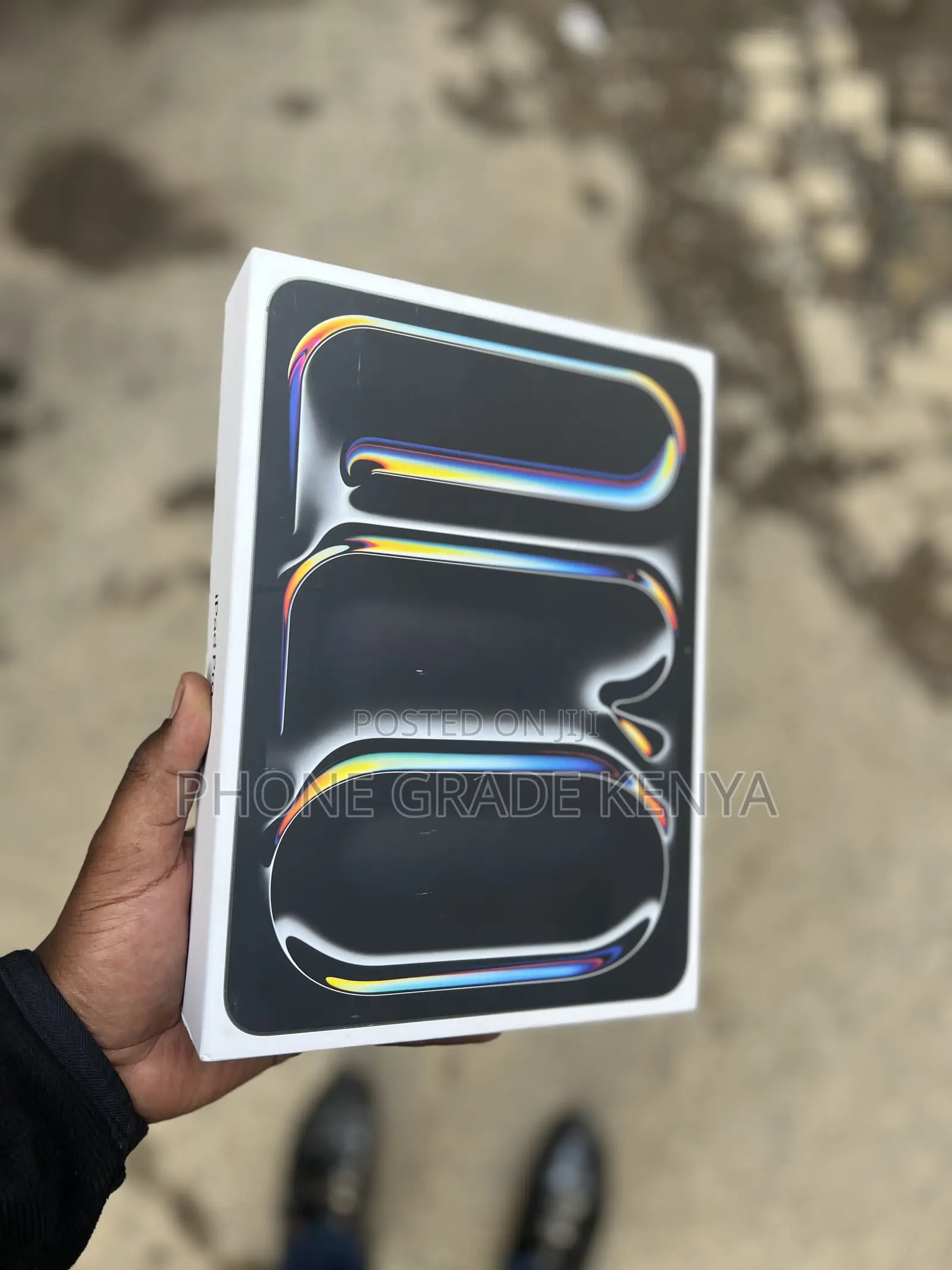 New Apple iPad Pro 1 TB Black