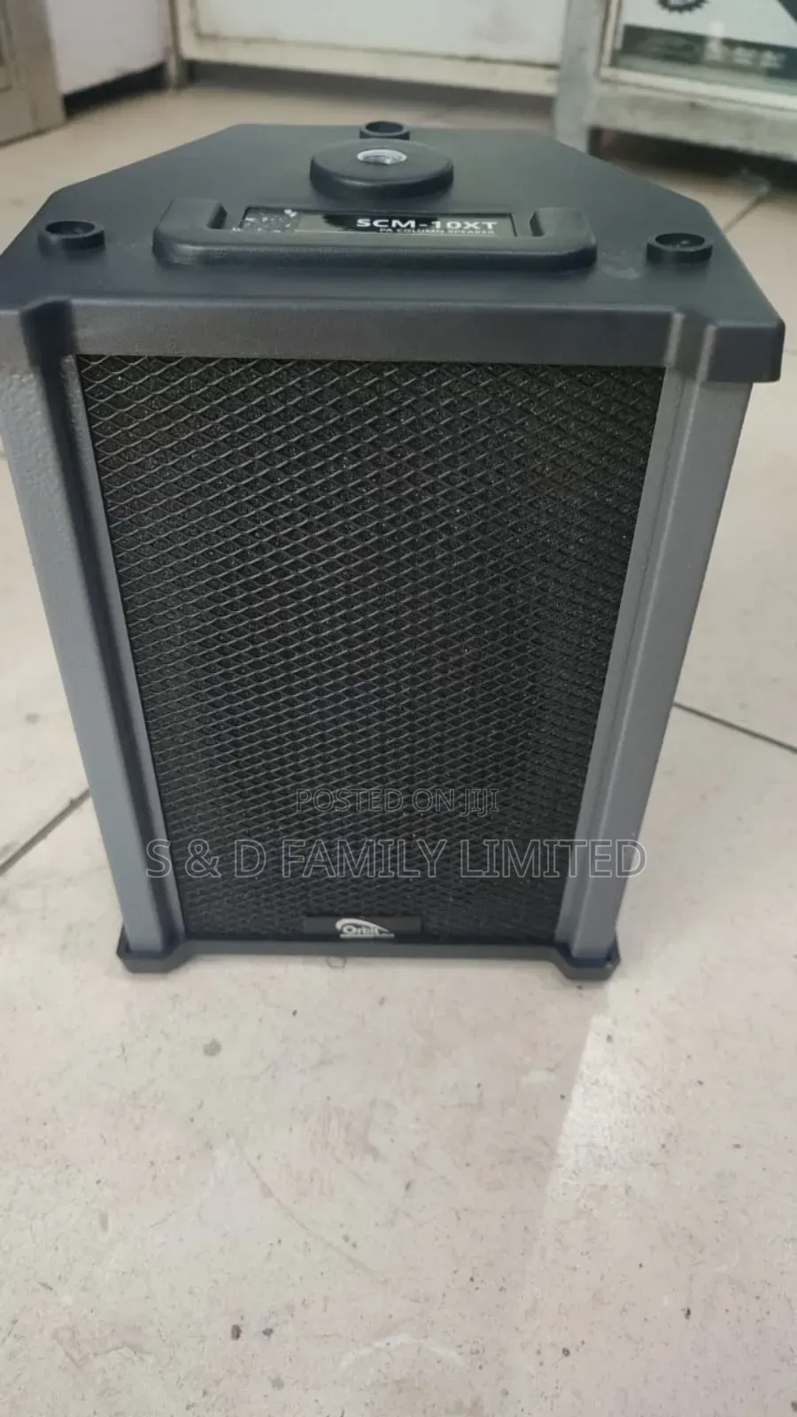 Ukc Small Column Speaker