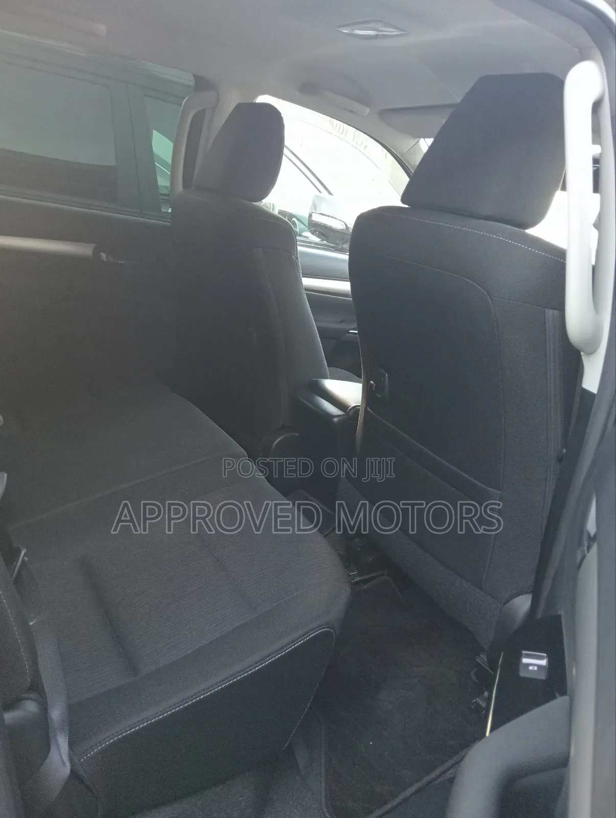 Toyota Hilux 2021 Gray