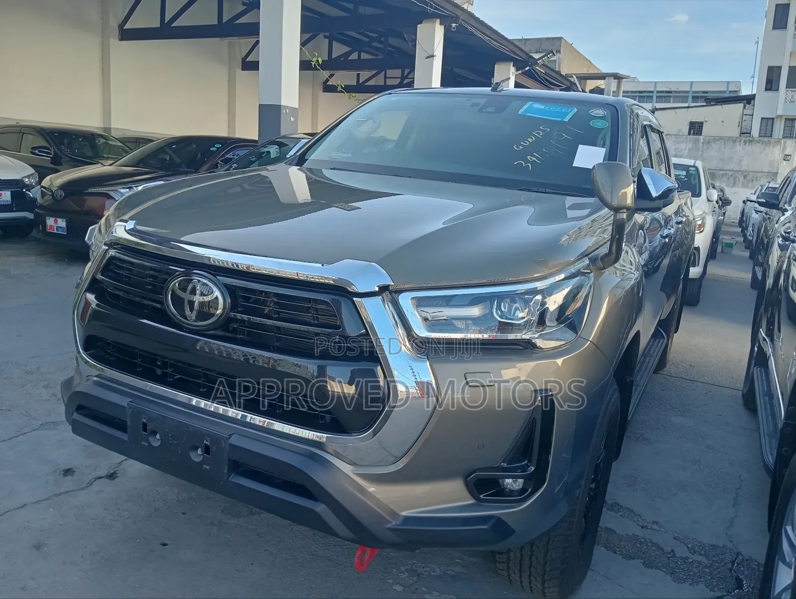 Toyota Hilux 2021 Gray