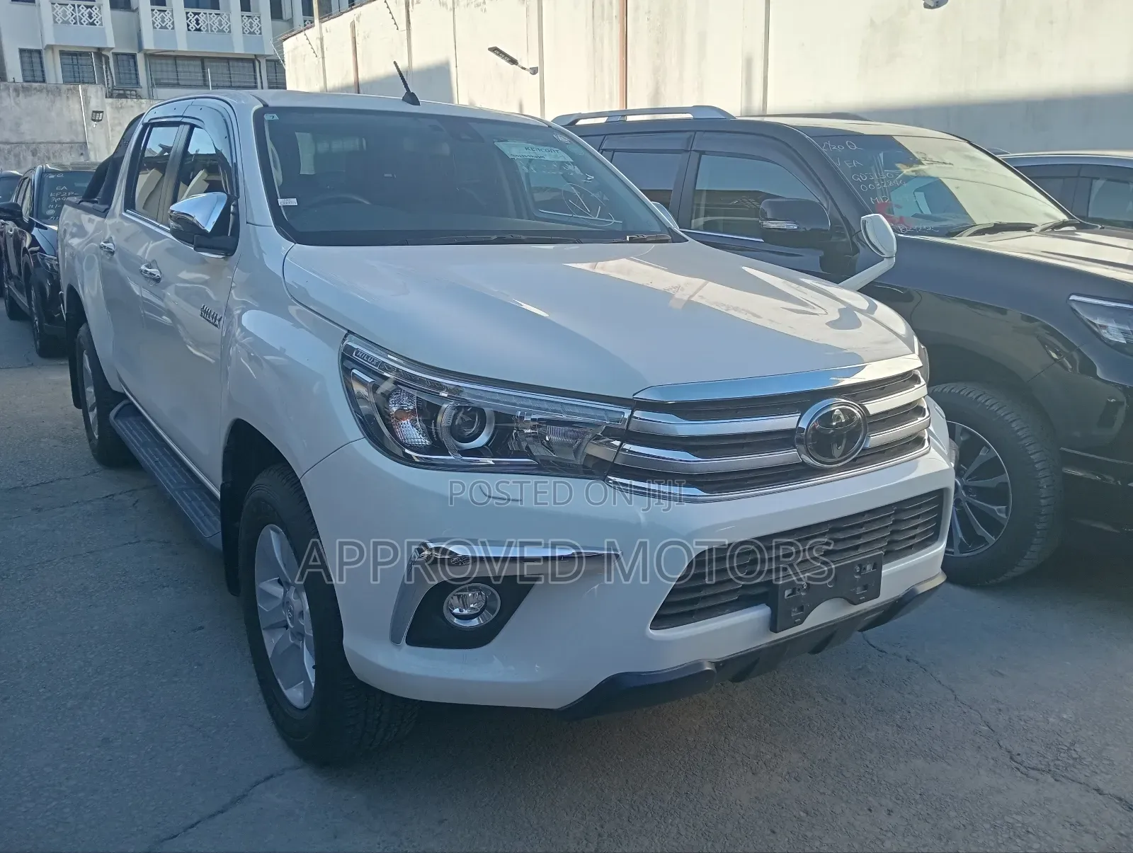 Toyota Hilux 2020 White