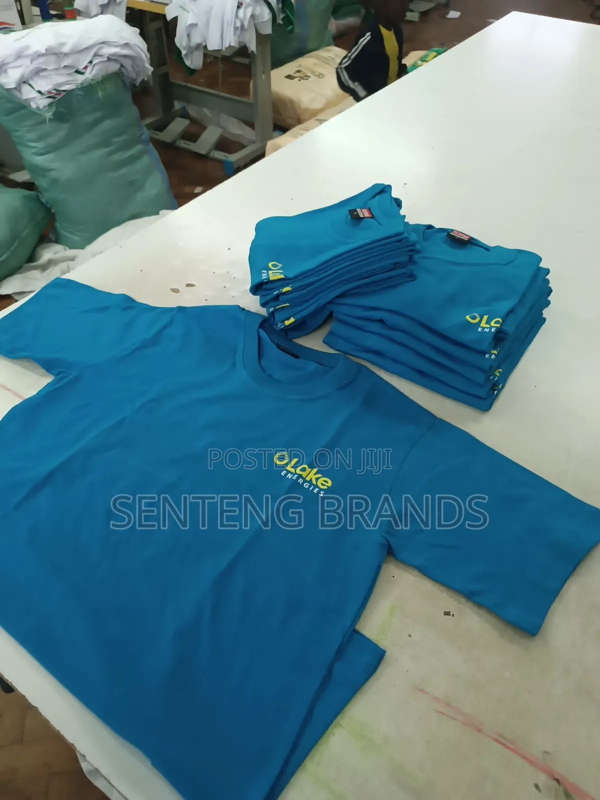 Round Neck T-shirts Branded